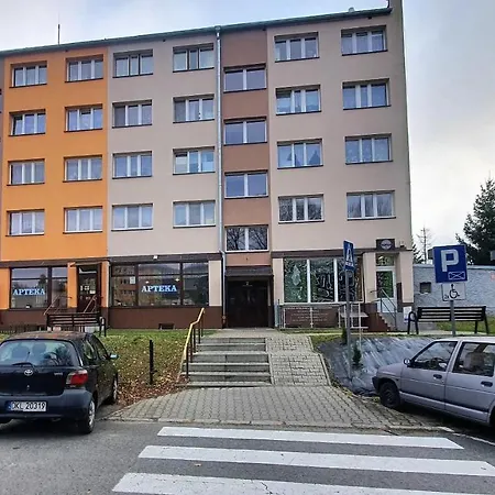 Apartamencik Przy Starowce * Ladek-Zdroj